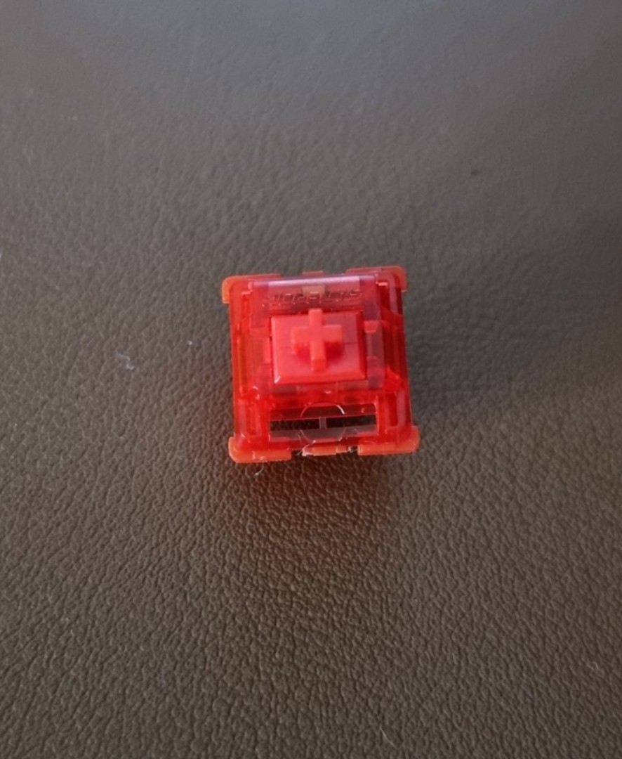 (82pcs)GATERON KEYCHRON PHANTOM REDS SWITCHES FOR BUDGET CUSTOM