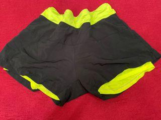 [ Available Item ] High Waisted Shorts Pants Size M