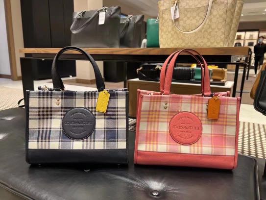 Dempsey tote 40 with buffalo plaid print and coach patch deals