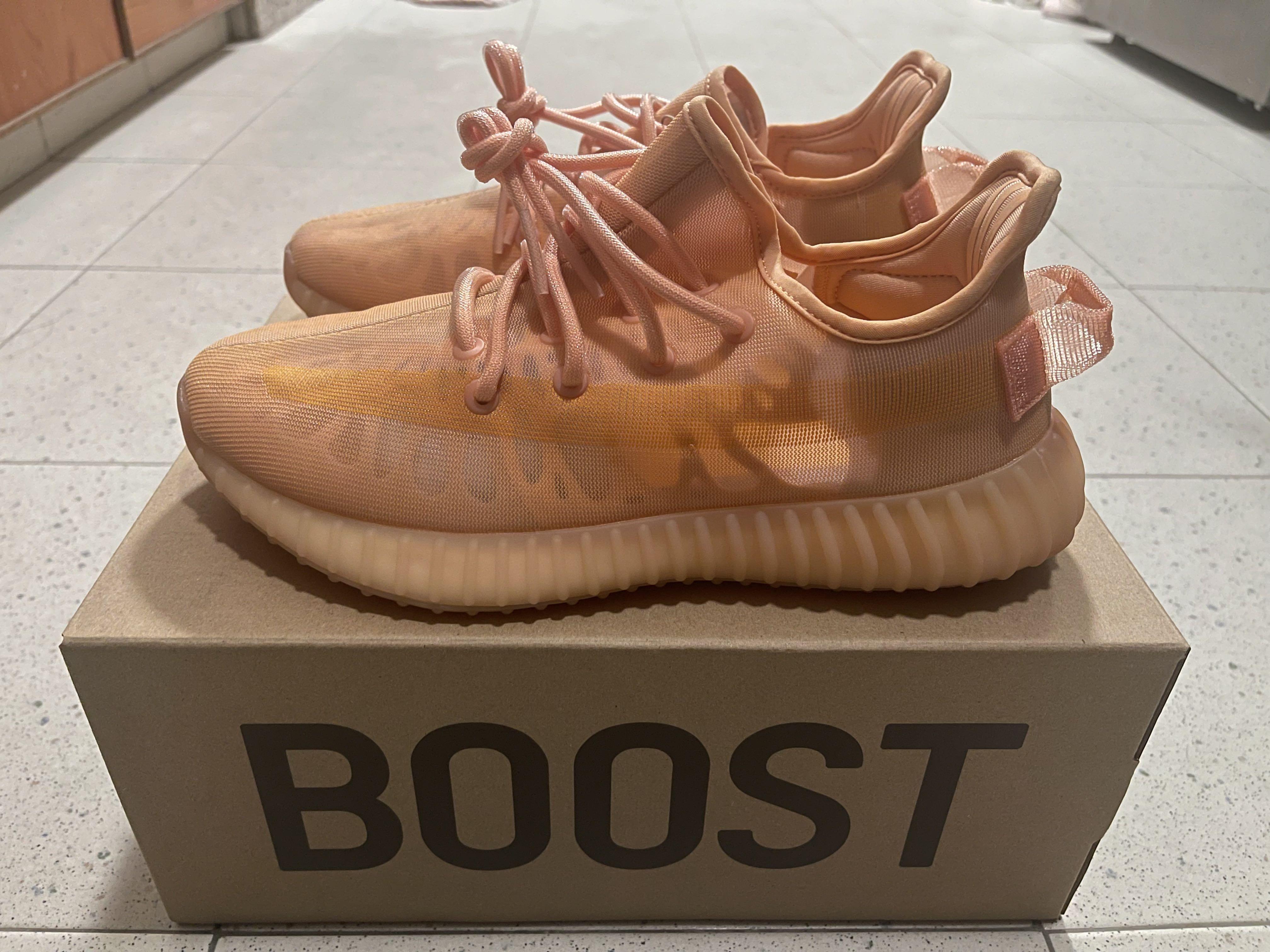 yeezy 350 v2 mono clay, Women 