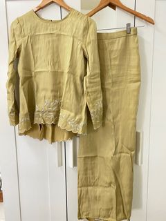 (Category: ) located in . Submitted by haeilapreloved (Listing ID 1152800505, Image 1). Description: .