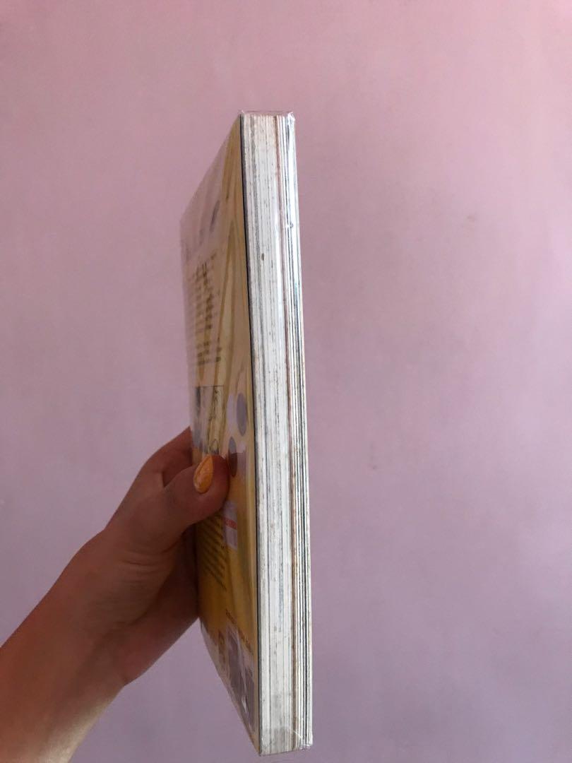 Assassination Classroom Vol. 1 (Category: Comics & Manga) located in San Pablo. Submitted by yiyaaang (Listing ID 1152823138, Image 3). Description: Note: the last two photos is the yellowing of AC vol 1 in comparison to TPN vol 2 which is brand new. • price is still negotiable • heavy yellowing but cover page has no/minimal dents • bought it as a second hand manga as well • with plastic cover bcoz yellowing might affect other mangas.