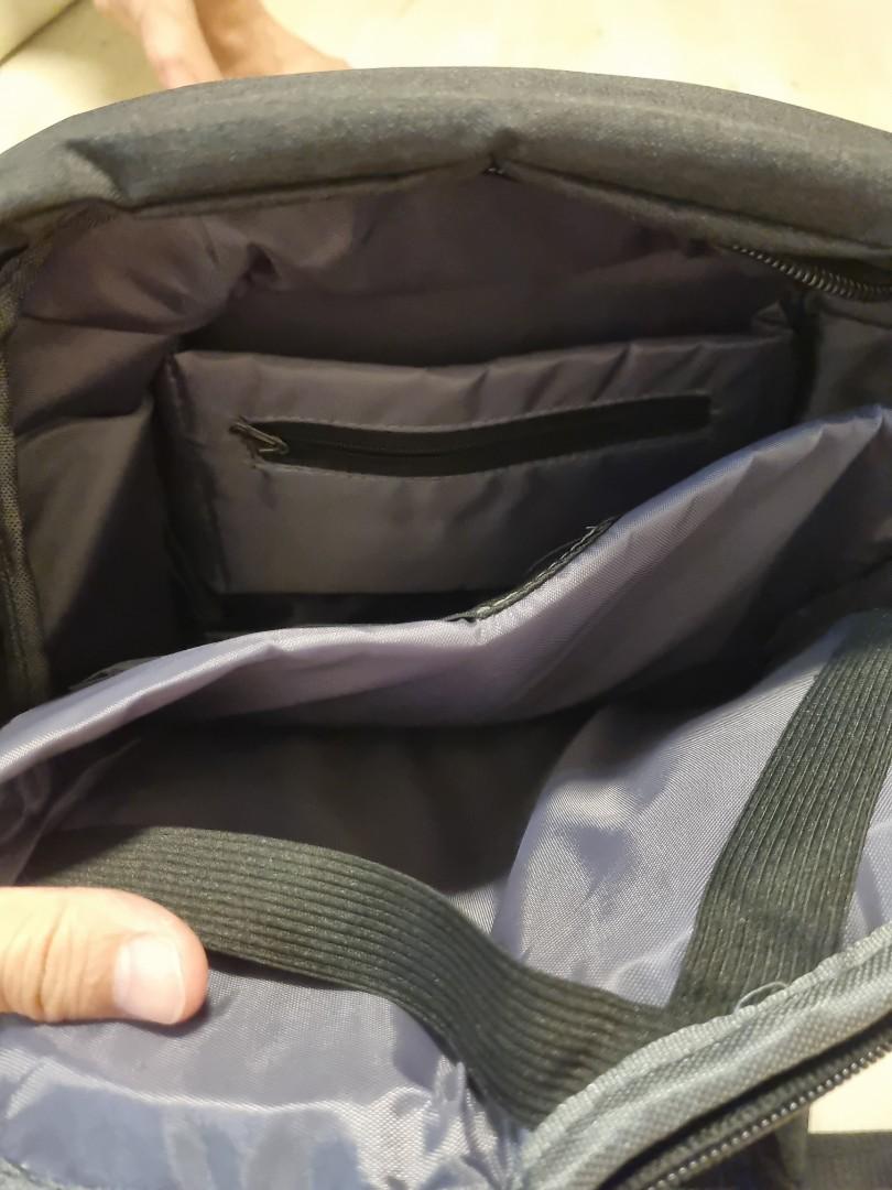 Backpack (Category: Backpacks) located in Singapore. Submitted by froglegs77 (Listing ID 1152884334, Image 3). Description: backpack brand new Good for travel as zip is hidden.