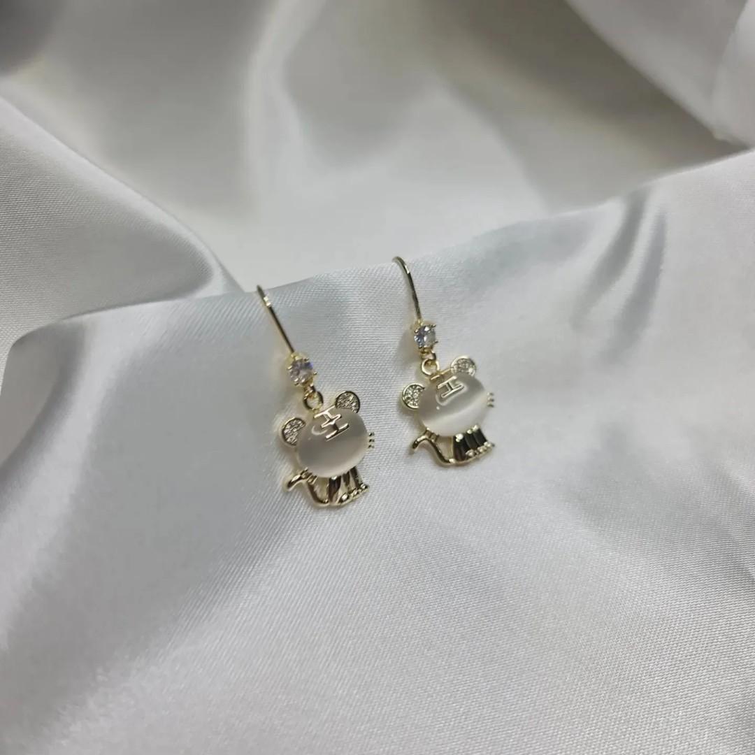 Cats eye stone earrings sale
