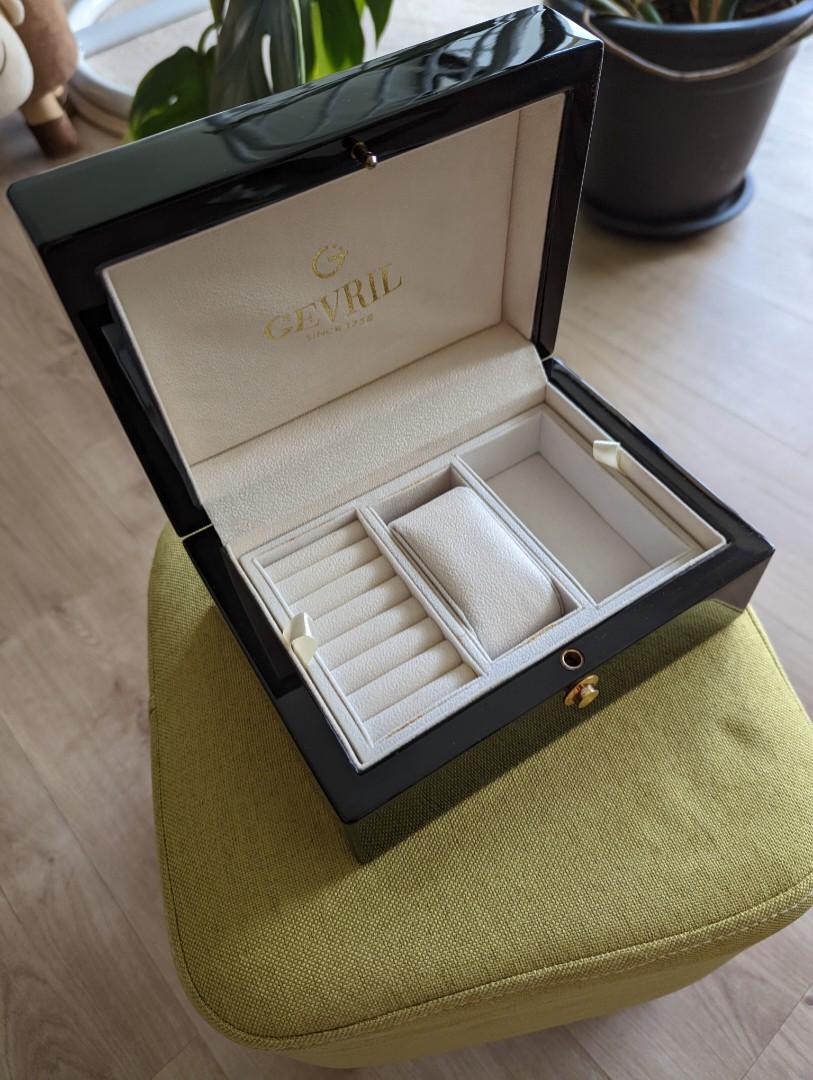 Watch and ring best sale box