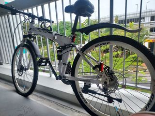 (Category: ) located in . Submitted by lilytan02 (Listing ID 1152817041, Image 1). Description: .