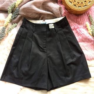 (Category: ) located in . Submitted by _clothescollection (Listing ID 1152761833, Image 1). Description: .