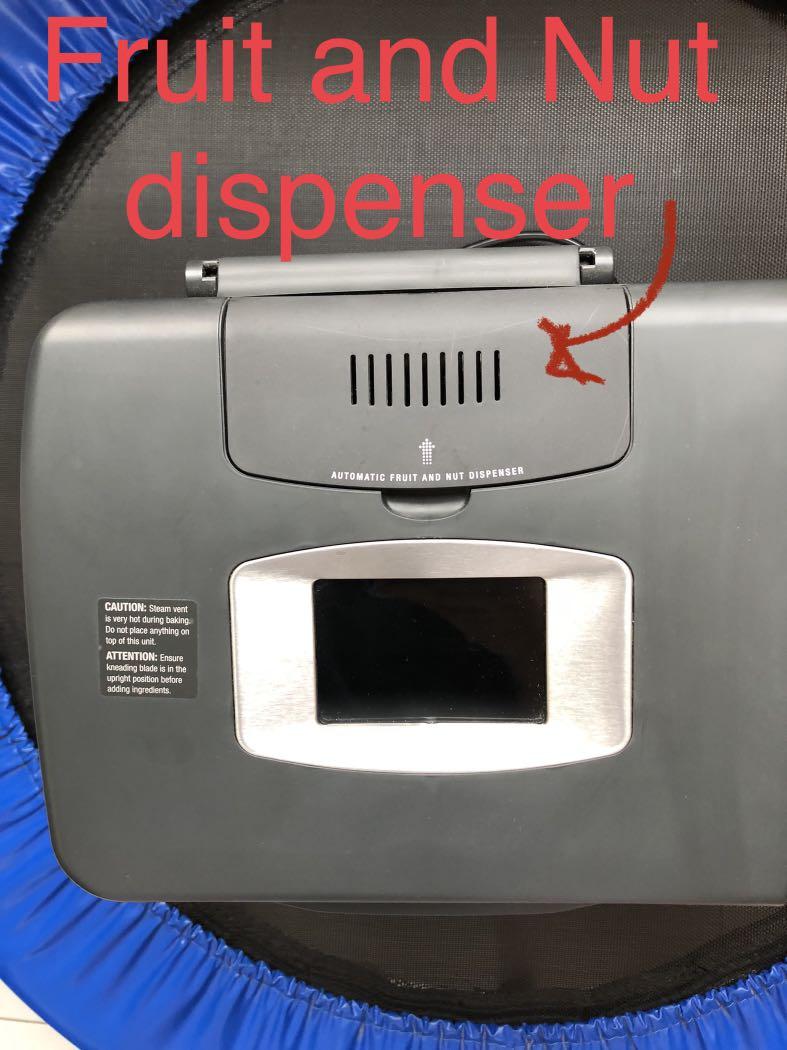 Breville Bread Maker BBM600, TV & Home Appliances, Kitchen Appliances, Breadmakers on Carousell