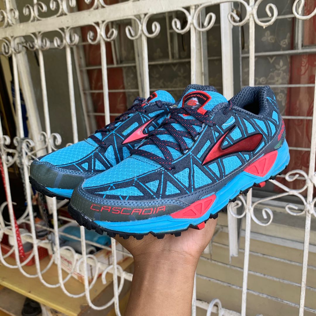 brooks cascadia 19