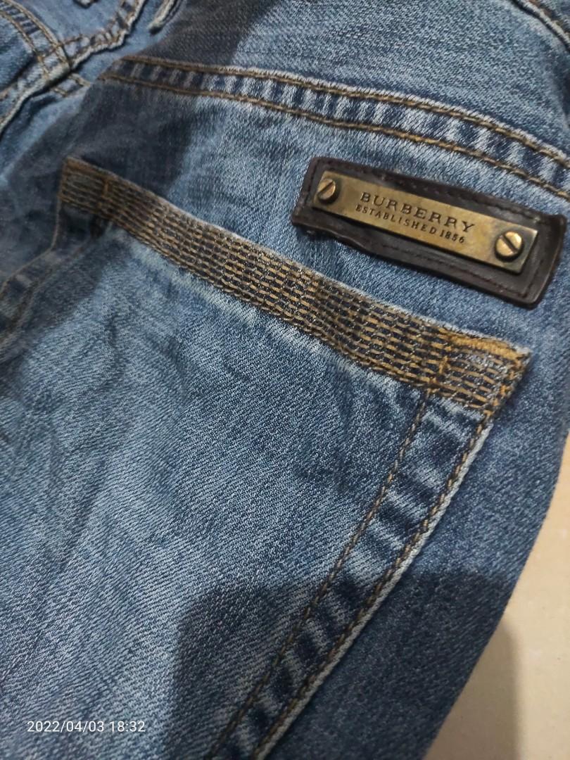 Burberry Briton straight, Men's Fashion, Bottoms, Jeans on Carousell