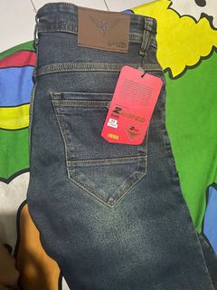 (Kategori: ) berada di . Dikirim oleh audrigp (ID iklan 1152862028, Gambar 1). Deskripsi: .