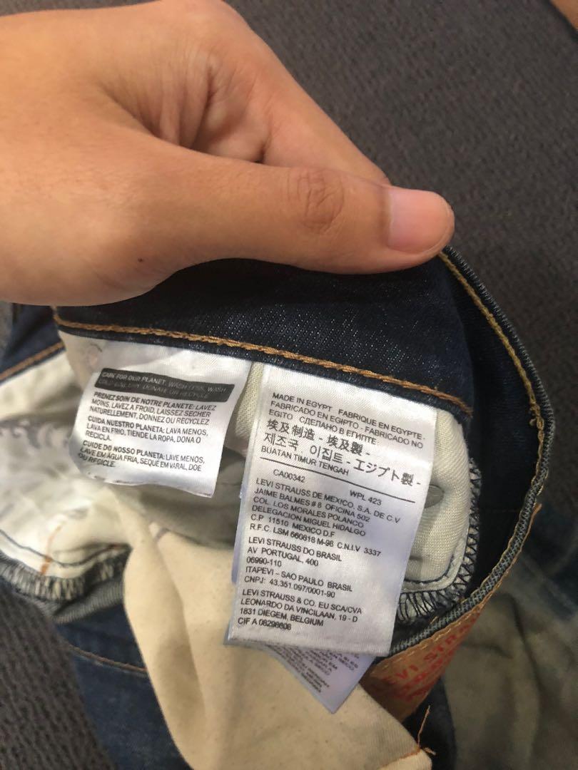 celana jeans levis original, Fesyen Pria, Pakaian Bawahan di