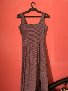 (Category: ) located in . Submitted by love.closet.cleanup (Listing ID 1152928882, Image 1). Description: .