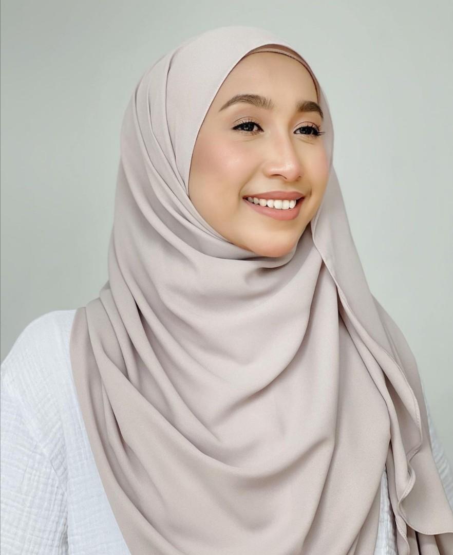 Luna shawl sales