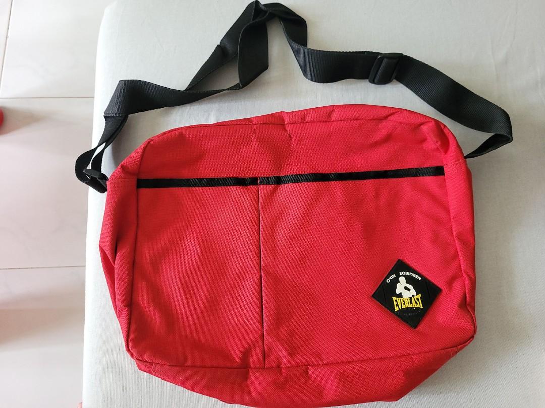 Everlast sling bag