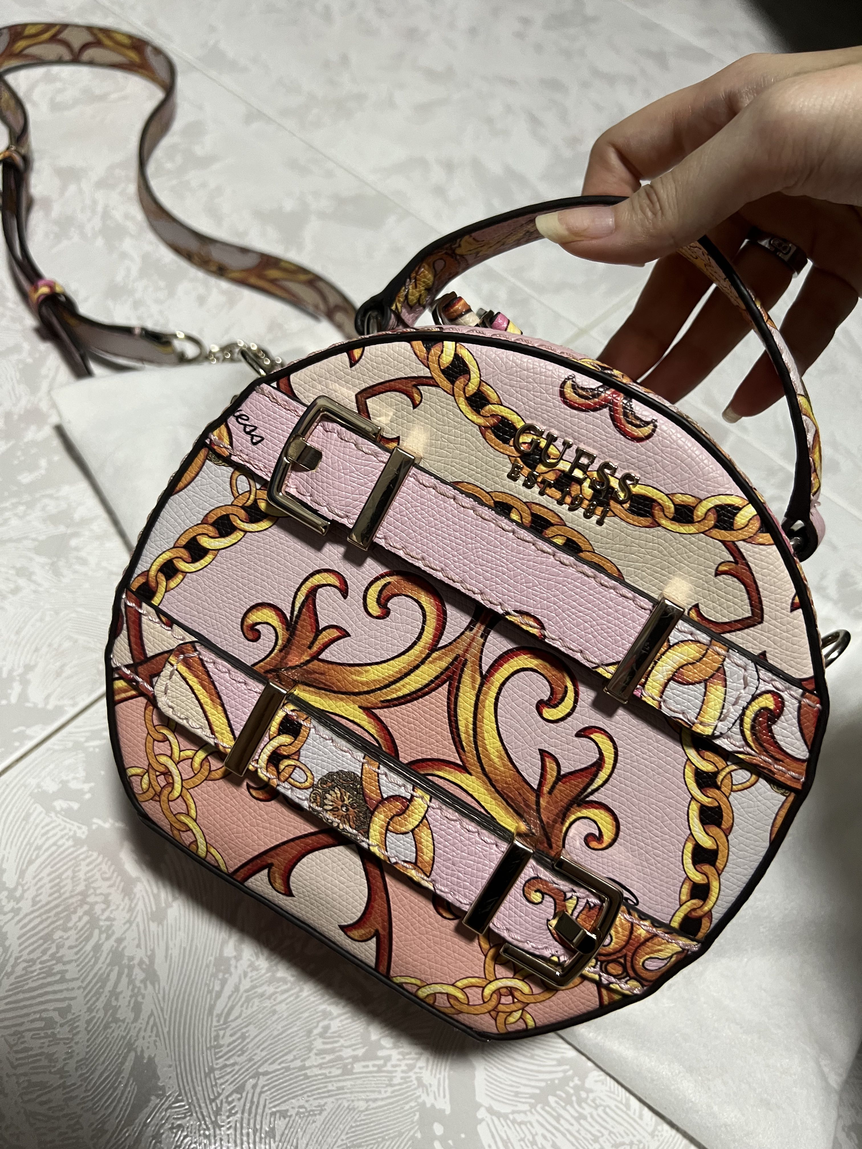 GUESS ROUND BAG Women s Fashion Bags Wallets Cross body Bags