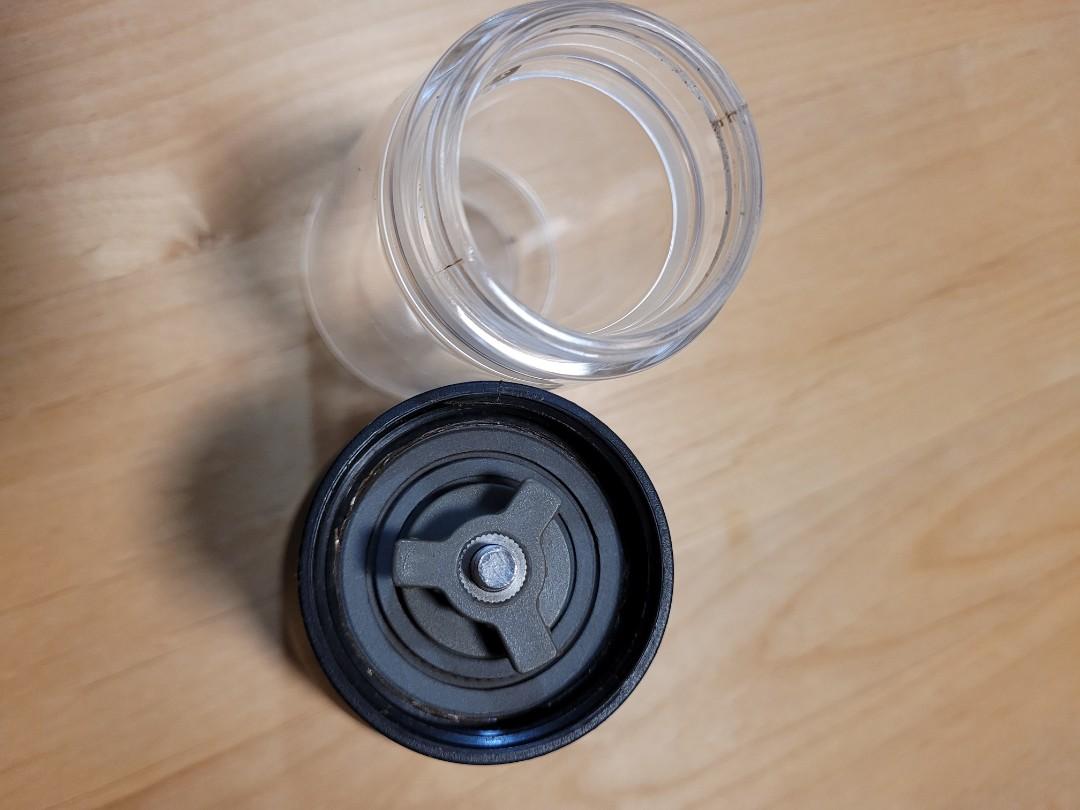 Hario ceramic slim grinder, TV & Home Appliances, Kitchen Appliances