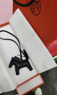 （分類：）位於 。 由 Mariesssss 提交（商品編號 1152924734，圖片 1）。簡介： 。