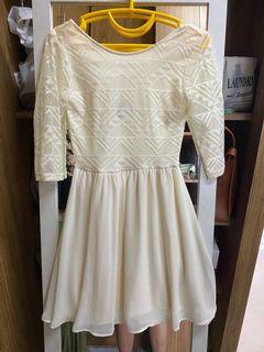 Hnm divided lace White Dress