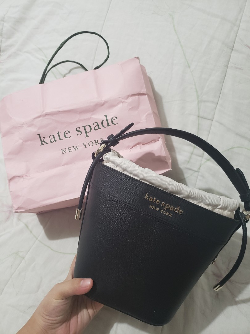 Cameron small bucket hotsell bag kate spade