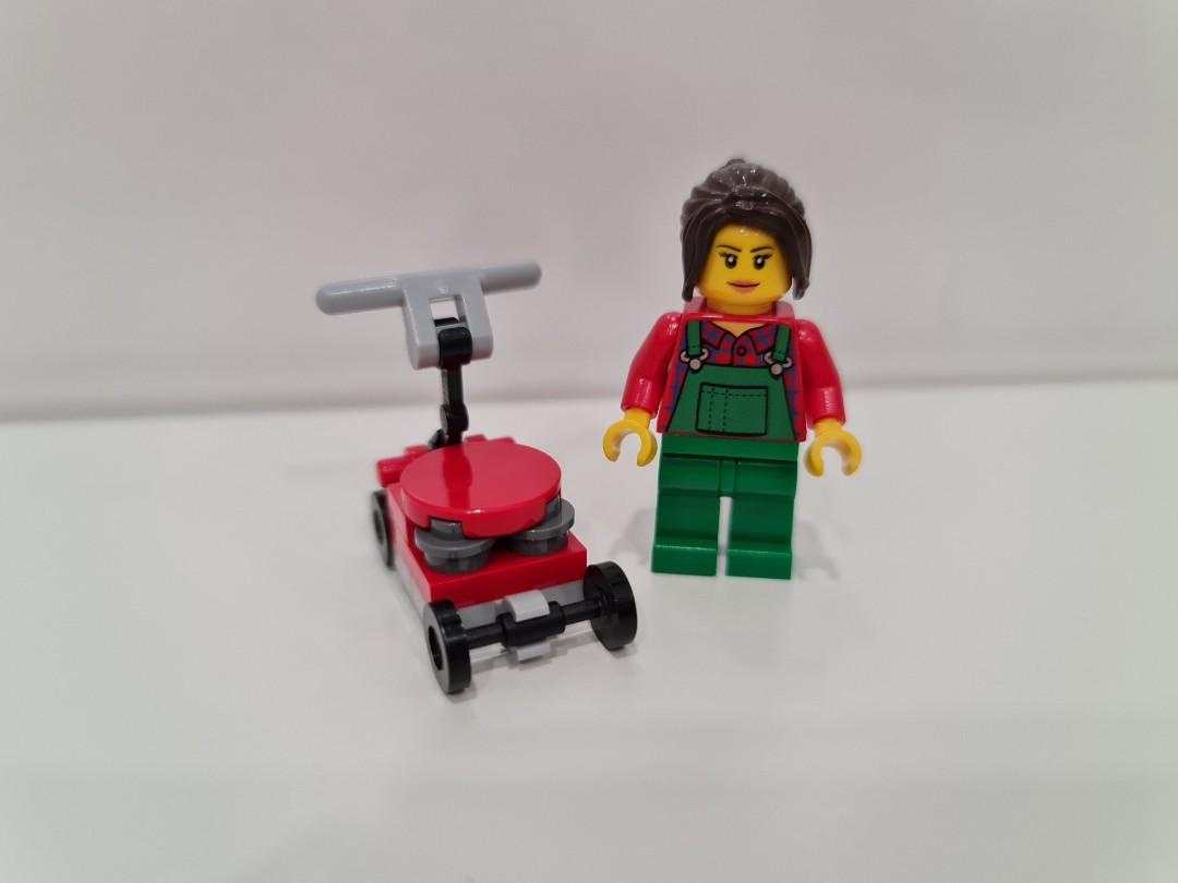 Lego city cheap lawn mower