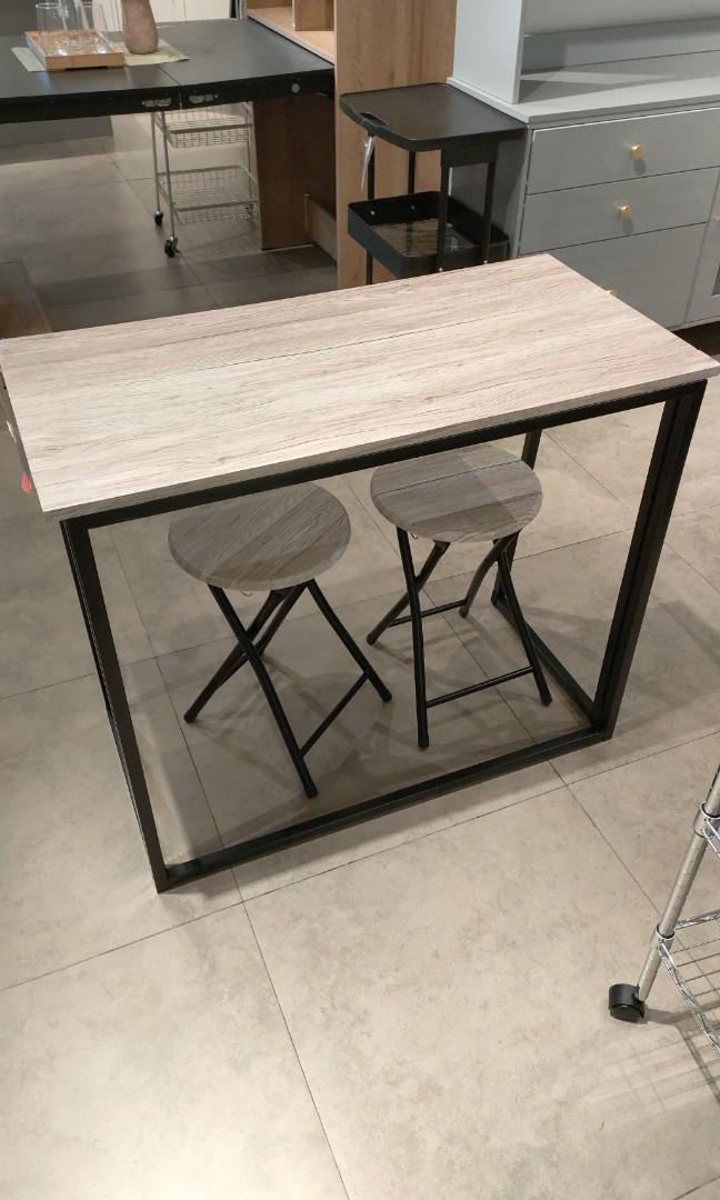 Lexi Folding Table/ Meja Kerja Lipat, Perabotan Rumah di Carousell