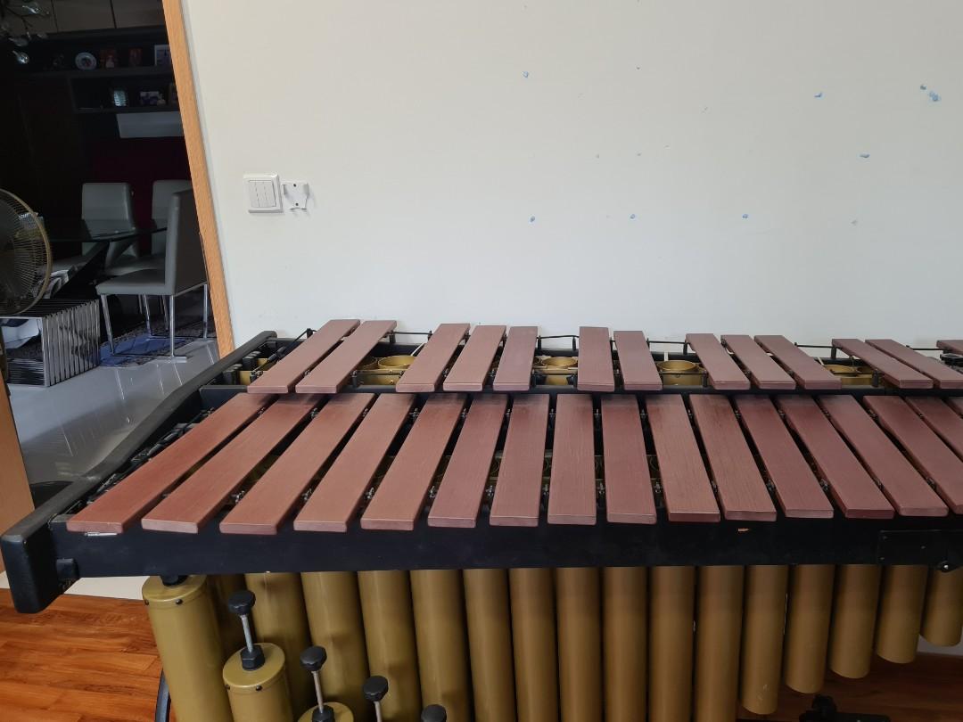 Majestic Marimba M7550P 5 octave Hobbies Toys Music Media