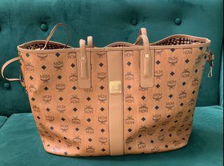 MCM Liz Reversible Neverfull Tote GM