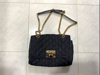 （分類：）位於 。 由 takuyakimuraa 提交（商品編號 1152924788，圖片 1）。簡介： 。