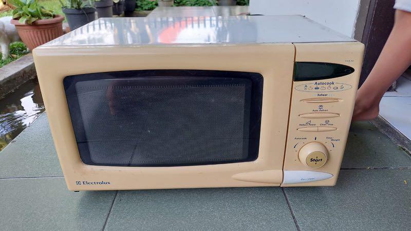 Microwave electrolux sale harga