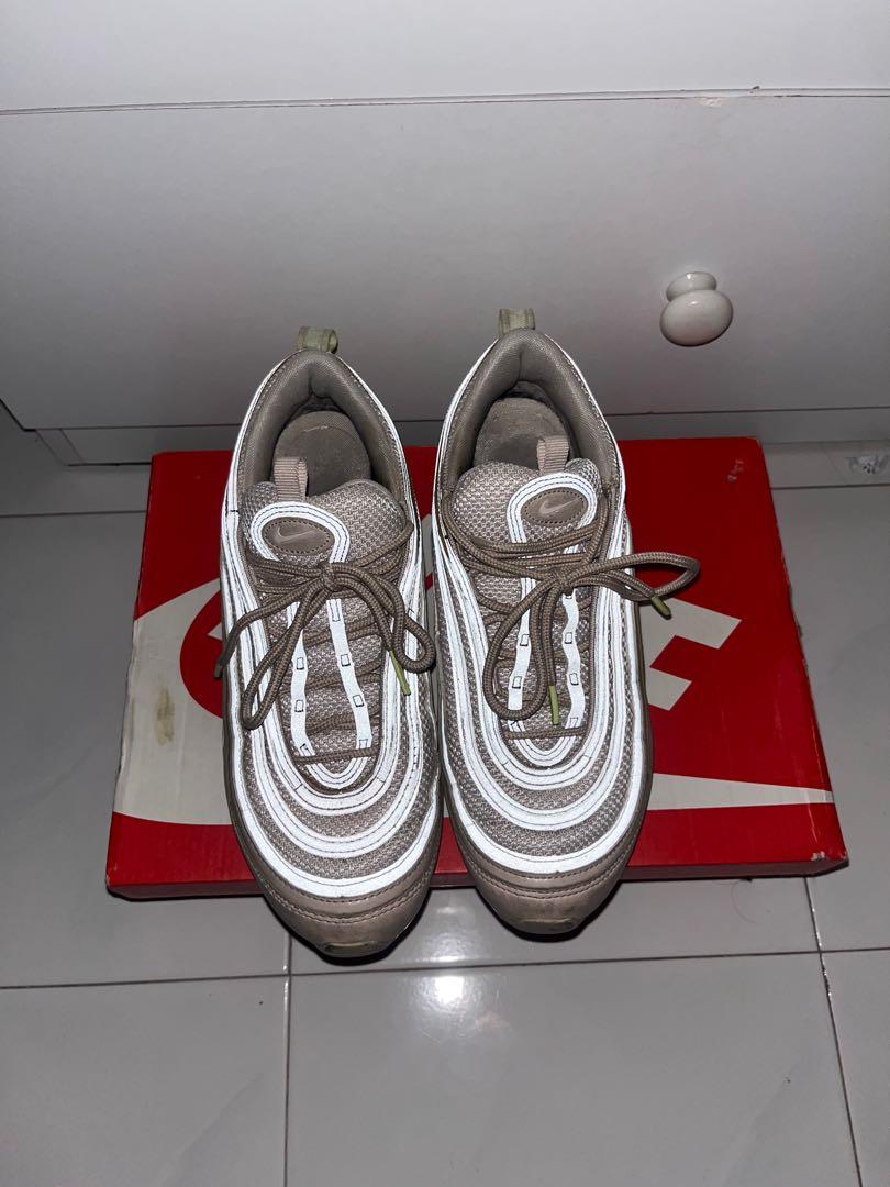 Glow in the dark nike 97 shop