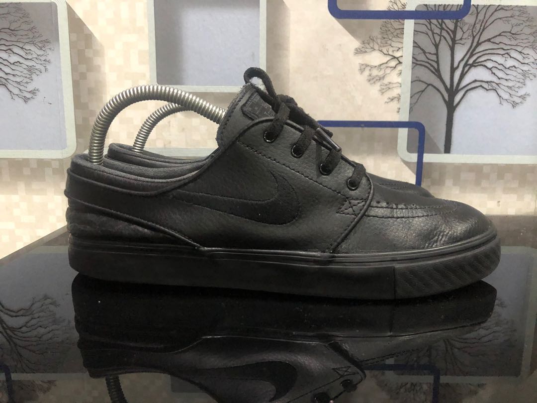 Nike sb Full Black, Men's Fashion 