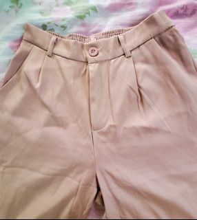 (Category: ) located in . Submitted by FindersKeepers___ (Listing ID 1152874549, Image 1). Description: .