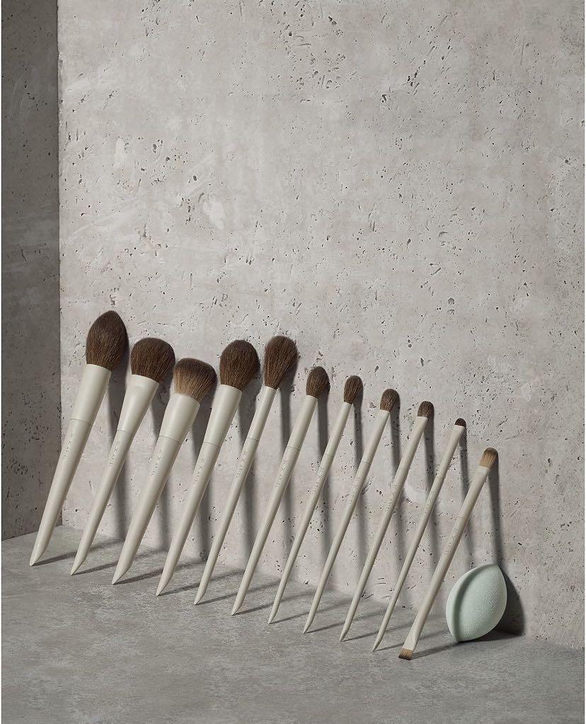 Preorder Morphe x Ariel Signature Look 12piece face and eye brush