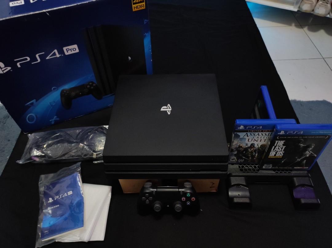 PS4 PRO 1TB 9.0 FW BRAND NEW COND., Video Gaming, Video Game 