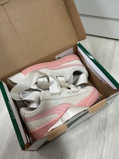 Puma suede heart jewel top