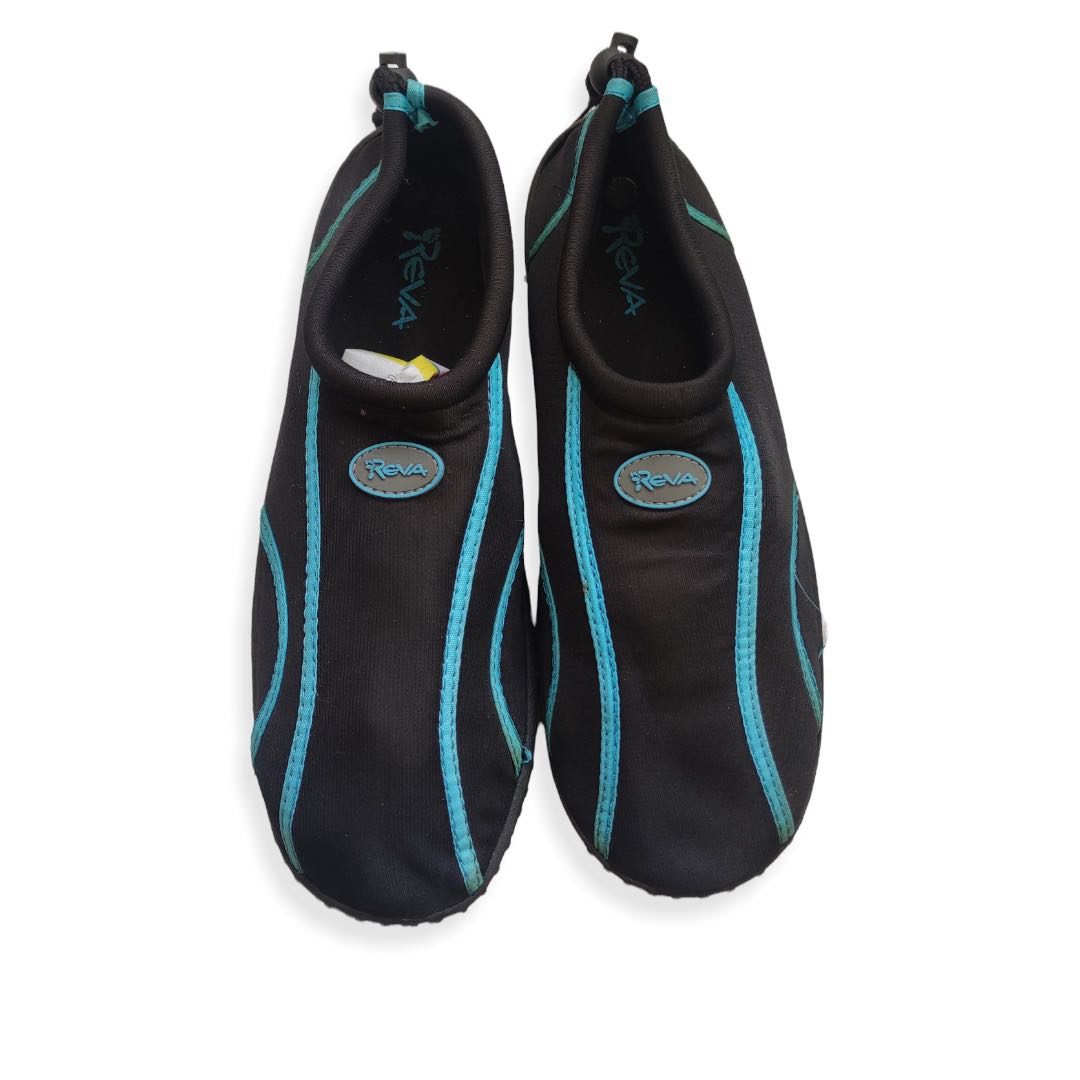Aqua discount shoes reva