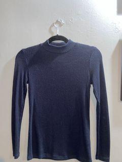 Ribbed Cuffed  Neck Top