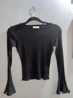 Ribbed Fluted Sleeves Top