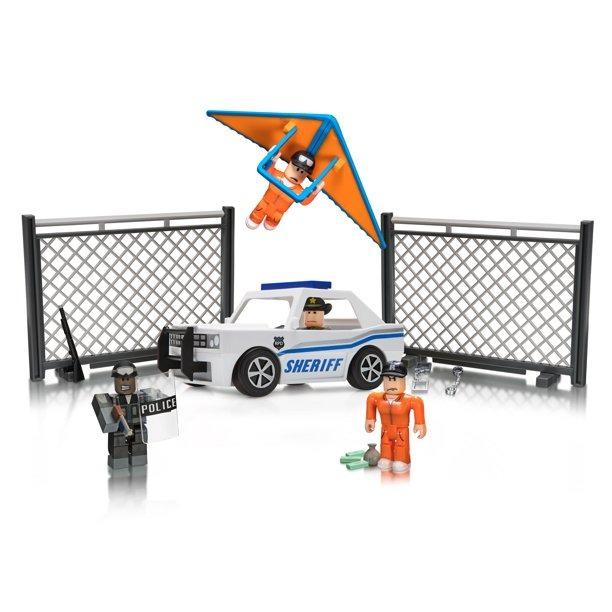 ROBLOX ACTION COLLECTION - MOST WANTED PLAYSET (Category: Action & Battle Toys) located in Valenzuela. Submitted by 11francispaulo (Listing ID 1152779452, Image 3). Description: Brand new Original Roblox Merchandise With Virtual Code Included Assemble the ultimate Roblox toy collection with these iconic characters from your favorite games and experiences. Each mystery box contains a figure and an exclusive virtual item code. Collect them all! Bri