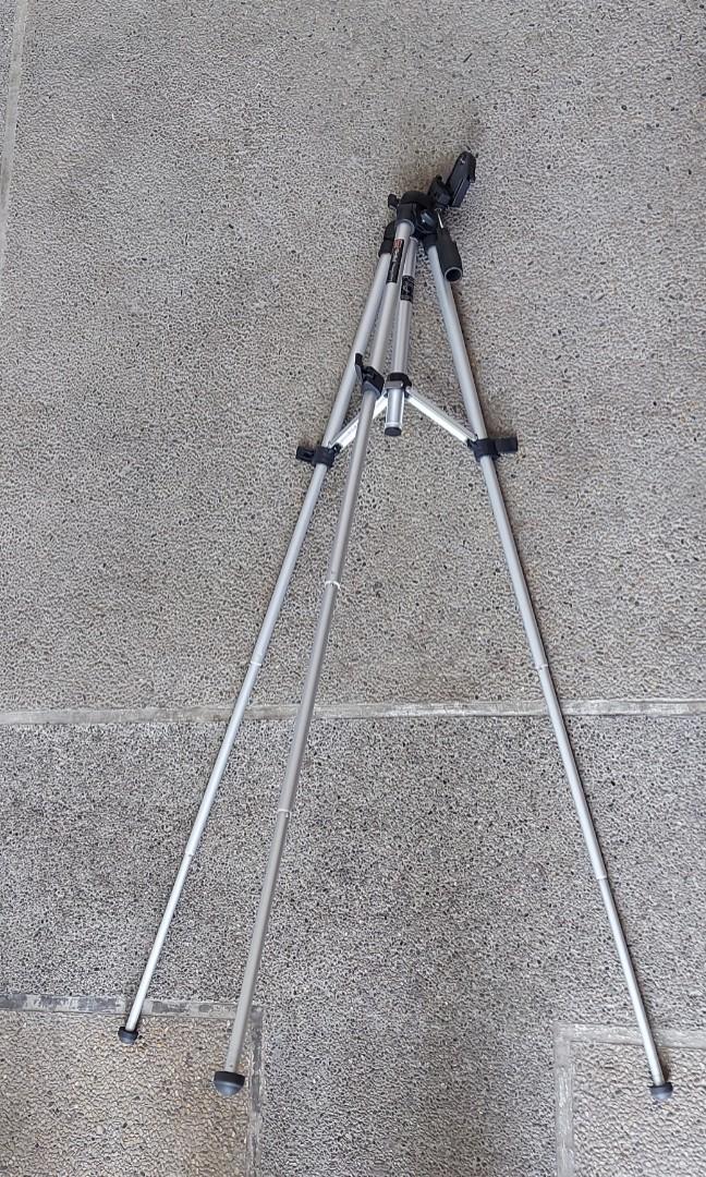 Rollei tripod PREGIO 0212 (Category: Tripods & Monopods) located in Santa Rosa. Submitted by cristine83 (Listing ID 1152751951, Image 3). Description: Rollei tripod Good as new. Carbon Fiber made. Please see all the pictures to appreciate. for inquiries pls txt 09333064907.