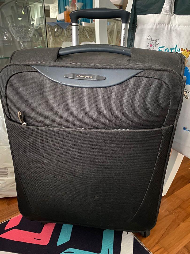 Samsonite small best sale luggage