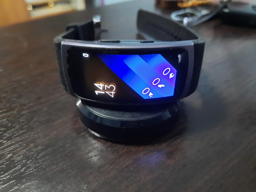 Samsung Gear Fit 2 Mobile Phones Gadgets Wearables Smart