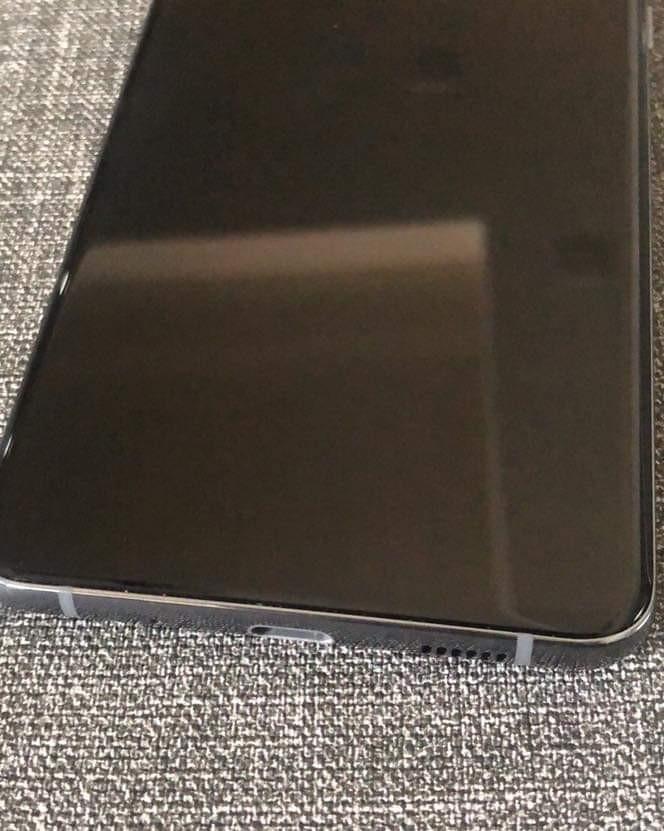 Samsung S20 Ultra 5g (Category: Samsung) located in Ballesteros. Submitted by lazpaul (Listing ID 1152802422, Image 3). Description: SAMSUNG S20 ULTRA 5G 256GB ROM / 12GB RAM 100% Original Korean Variant Actual Pictures Posted! Smooth No Issue Pristine Condition Money Back Guaranteed If Proven Fake Php 27000 SPECS: Qualcomm SM8250 Snapdragon 865 Octa-core Processor 12GB RAM 256GB internal storage Android 10 108 + 48 + 12 + 0.3 Rear Camera 40MP Fr