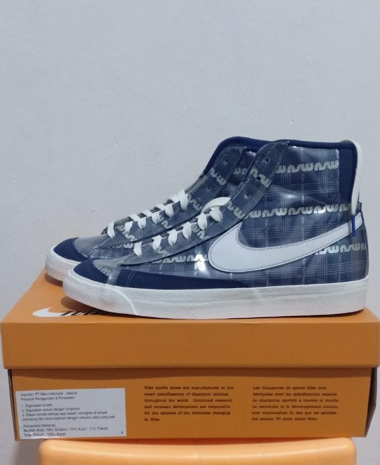Nike blazer mid 77 navy clearance