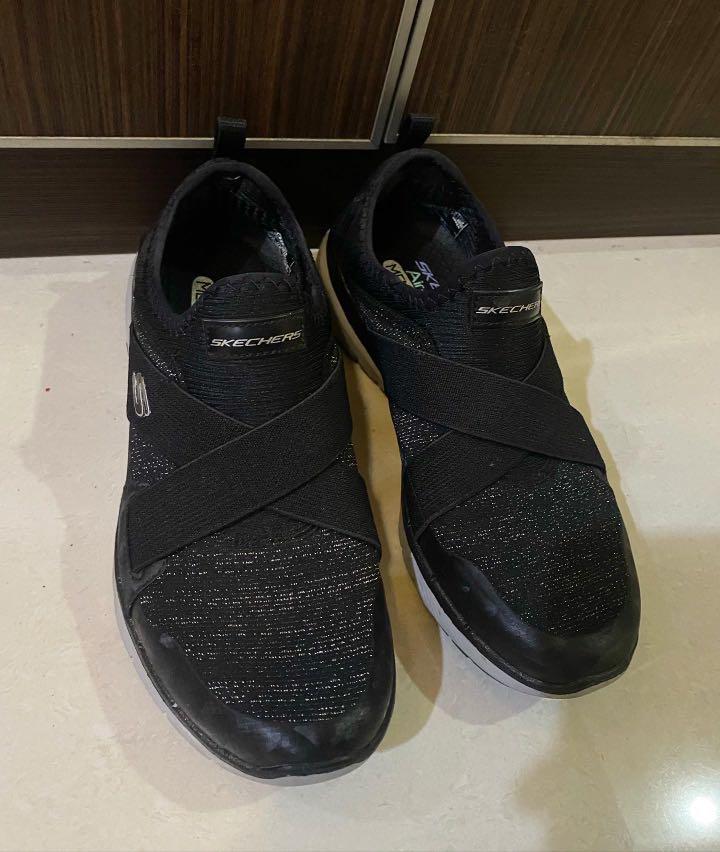 skechers cooled dry foam