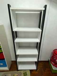 (Category: ) located in . Submitted by mopsmeench (Listing ID 1152867304, Image 1). Description: .