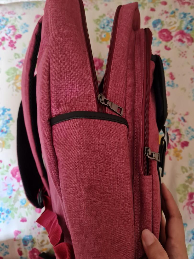 Surfers Paradise Backpack, Men's Fashion, Bags, Backpacks on Carousell
