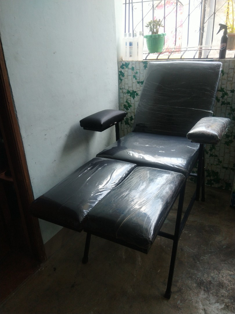 Tattoo bed adjustable, Furniture & Home Living, Furniture, Bed Frames