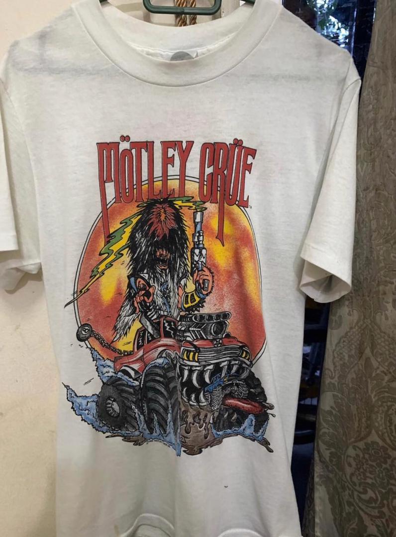 Motley crue shirt vintage hotsell